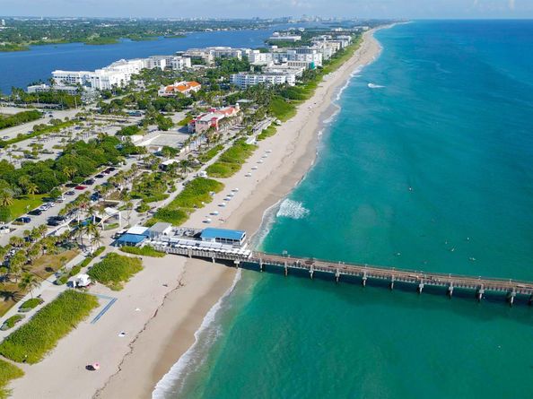 1511 S Palmway, Lake Worth Beach FL 33460