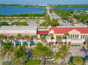 1511 S Palmway, Lake Worth Beach FL 33460