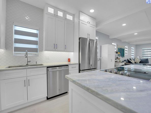 1511 S Palmway, Lake Worth Beach FL 33460