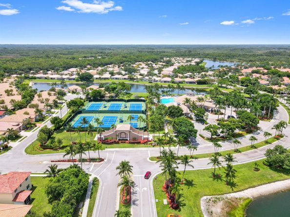 4453 N San Andros, West Palm Beach FL 33411
