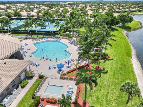 4453 N San Andros, West Palm Beach FL 33411