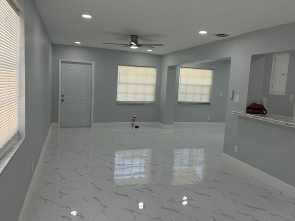 1741 NW 24th Ter, Fort Lauderdale FL 33311