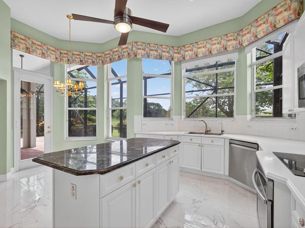 7411 Ironhorse Boulevard, West Palm Beach FL 33412