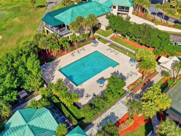 7411 Ironhorse Boulevard, West Palm Beach FL 33412