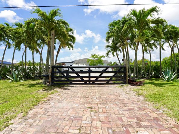 13251 SW 224th St, Miami FL 33170