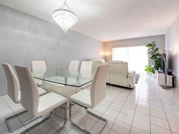 3850 Washington St 710, Hollywood FL 33021