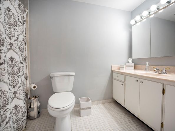 3850 Washington St 710, Hollywood FL 33021