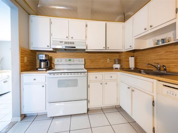 3850 Washington St 710, Hollywood FL 33021
