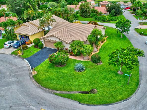 5743 Lakeview Mews Circle, Boynton Beach FL 33437