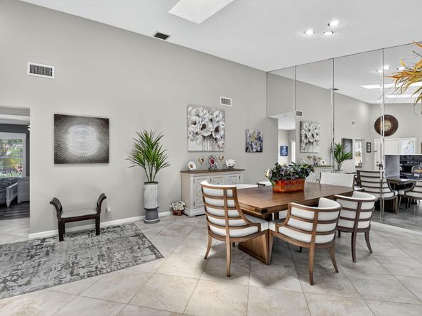 5743 Lakeview Mews Circle, Boynton Beach FL 33437