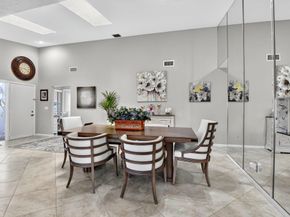 5743 Lakeview Mews Circle, Boynton Beach FL 33437