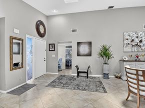 5743 Lakeview Mews Circle, Boynton Beach FL 33437