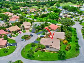 5743 Lakeview Mews Circle, Boynton Beach FL 33437