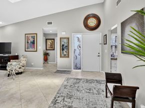 5743 Lakeview Mews Circle, Boynton Beach FL 33437