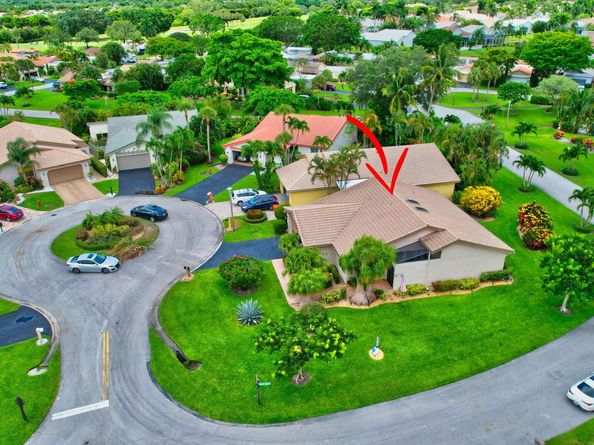 5743 Lakeview Mews Circle, Boynton Beach FL 33437