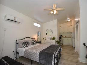 1050 NE 82nd St, Miami FL 33138