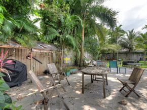 1050 NE 82nd St, Miami FL 33138