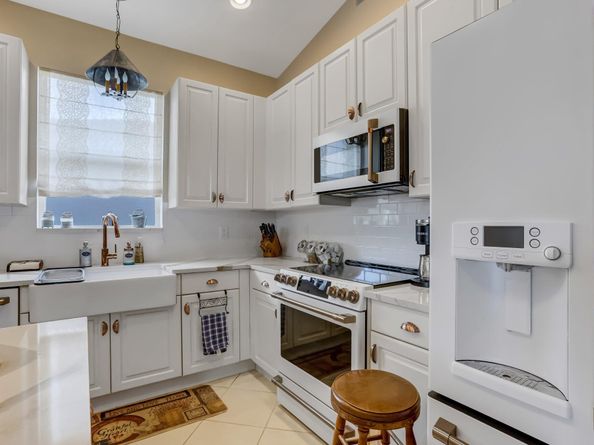 2281 Egret Cove Drive, West Palm Beach FL 33411