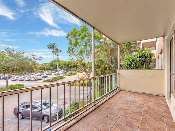 10777 W Sample Road 207, Coral Springs FL 33065