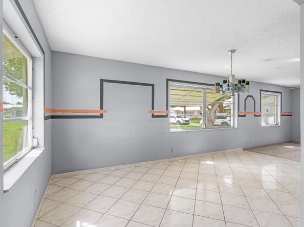 8216 NW 12th Mnr, Plantation FL 33322