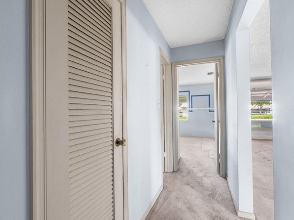 8216 NW 12th Mnr, Plantation FL 33322