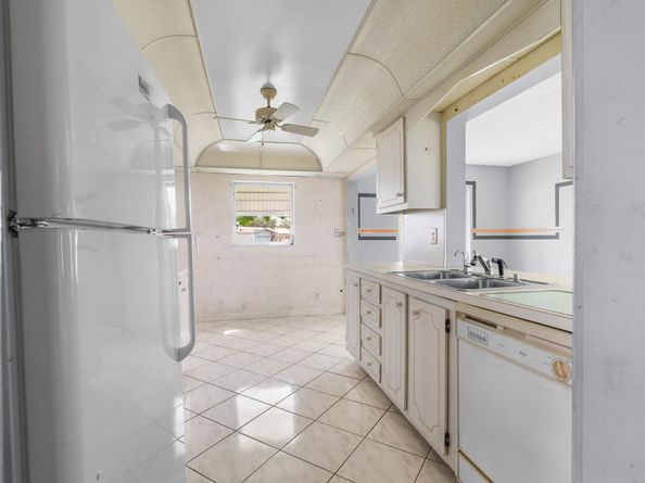 8216 NW 12th Mnr, Plantation FL 33322