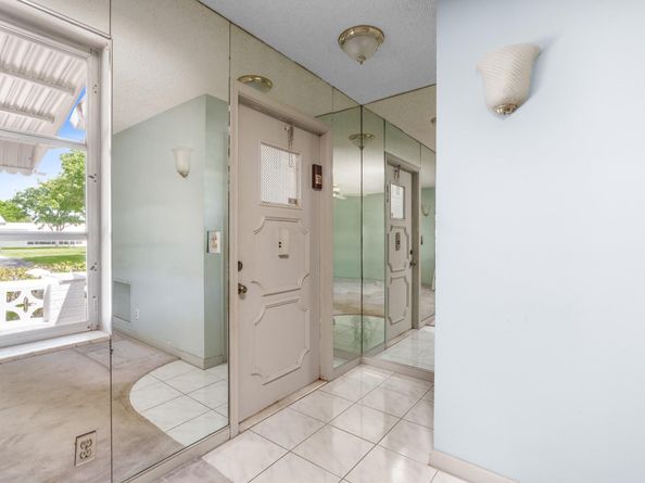 8216 NW 12th Mnr, Plantation FL 33322