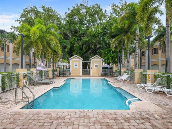 535 SW 18th Ave 32, Fort Lauderdale FL 33312
