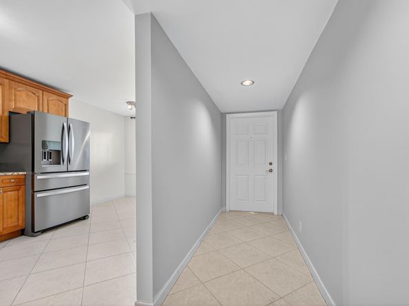5574 Witney Drive 102, Delray Beach FL 33484