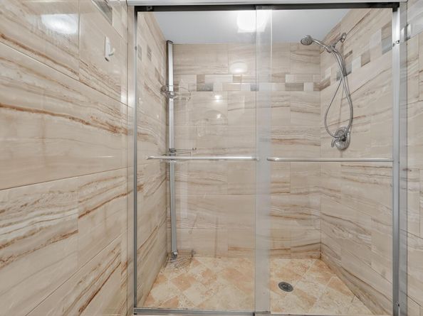 5574 Witney Drive 102, Delray Beach FL 33484