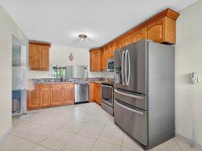 5574 Witney Drive 102, Delray Beach FL 33484