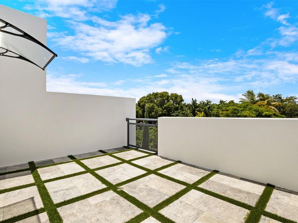 834 NE 19th Ave 834, Fort Lauderdale FL 33304
