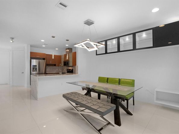 834 NE 19th Ave 834, Fort Lauderdale FL 33304