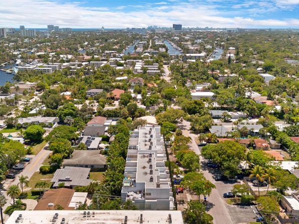 834 NE 19th Ave 834, Fort Lauderdale FL 33304