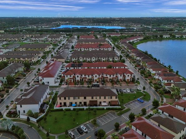 10396 W 34th Ln, Hialeah FL 33018