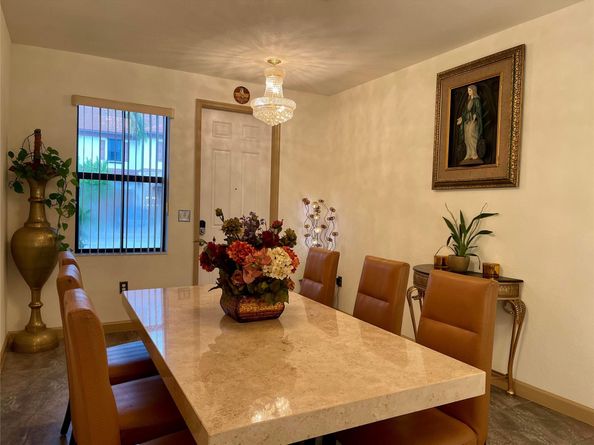 10396 W 34th Ln, Hialeah FL 33018