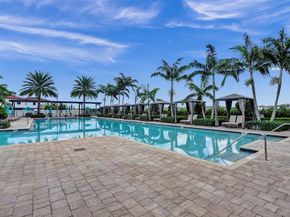 10396 W 34th Ln, Hialeah FL 33018