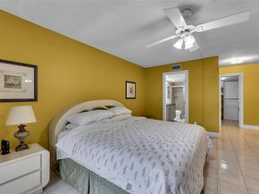 4702 Fountains Dr 205, Lake Worth FL 33467