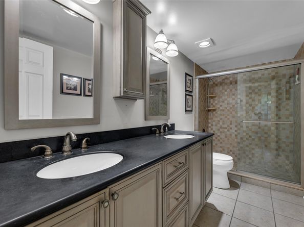 4702 Fountains Dr 205, Lake Worth FL 33467