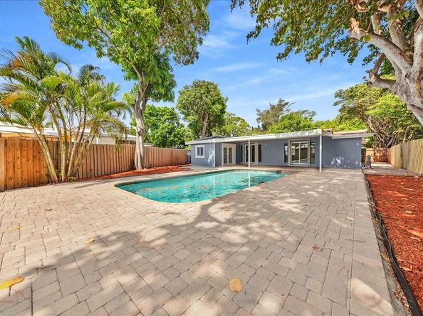 2117 Coral Gardens Dr, Wilton Manors FL 33306