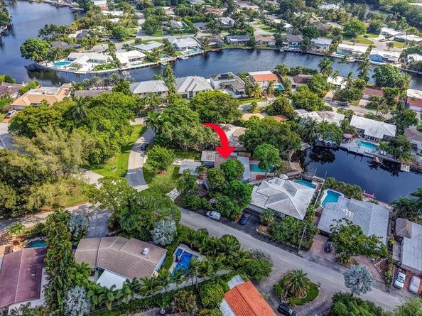 2117 Coral Gardens Dr, Wilton Manors FL 33306