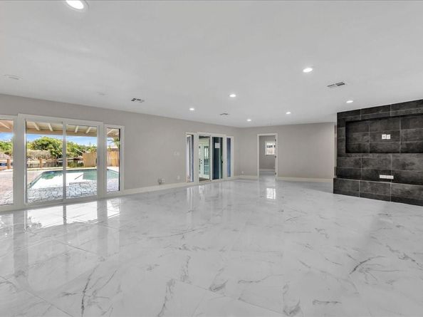 2117 Coral Gardens Dr, Wilton Manors FL 33306