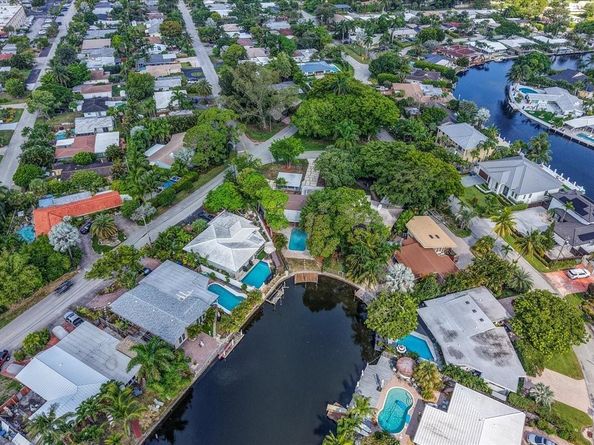2117 Coral Gardens Dr, Wilton Manors FL 33306