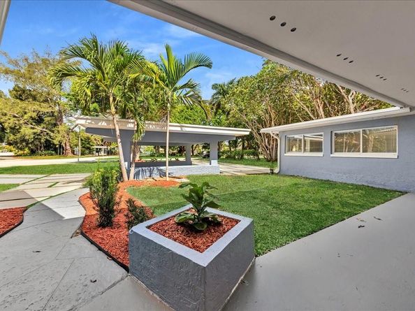2117 Coral Gardens Dr, Wilton Manors FL 33306