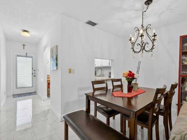 224 LAKE CONSTANCE Drive 224, West Palm Beach FL 33411