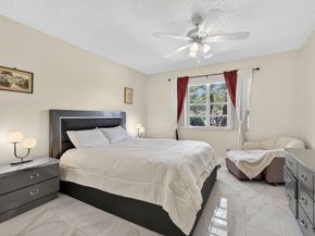 224 LAKE CONSTANCE Drive 224, West Palm Beach FL 33411