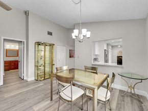 37 Lakeside Cir 194, Sunrise FL 33326
