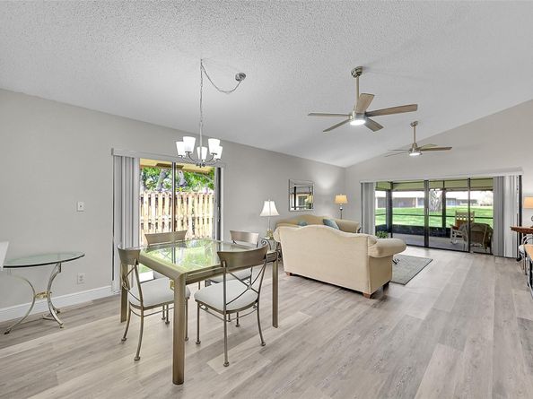 37 Lakeside Cir 194, Sunrise FL 33326