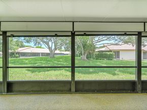 37 Lakeside Cir 194, Sunrise FL 33326