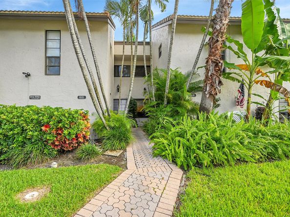 9713 N New River Canal Rd 301, Plantation FL 33324